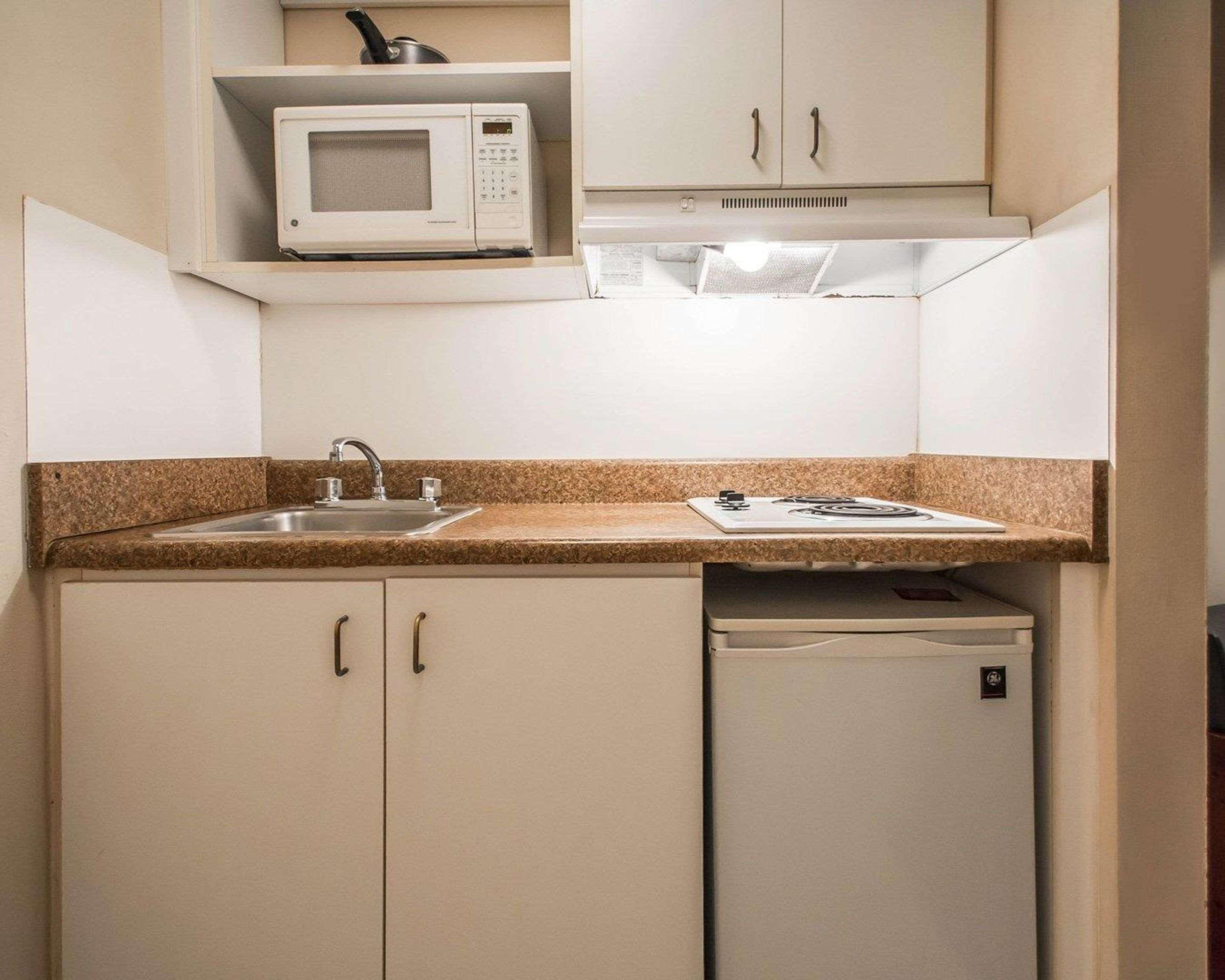 Tampa Bay Extended Stay - Airport Ngoại thất bức ảnh